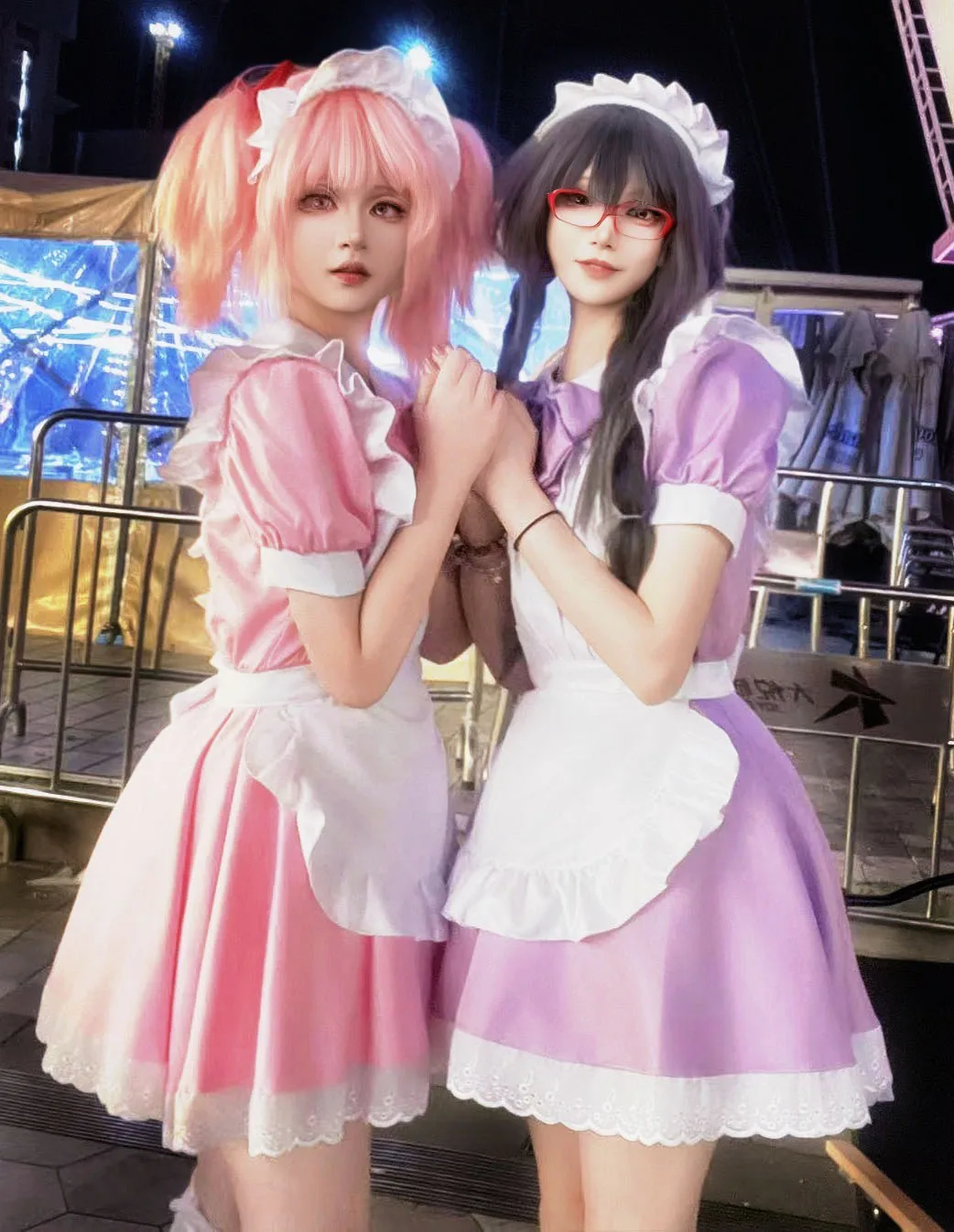 ชุดคอสเพลย์อนิเมะสาวน้อยเวทมนต - Anime Cosplay Lolita บทวิจารณ์และราคา