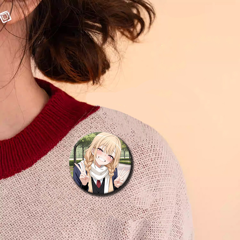 พินเคลือบลายการ์ตูนอนิเมะน่ารั - Anime Cosplay Idea บทวิจารณ์และราคา